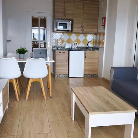 Stella Maris En 1º Linea De Playa Con Vistas Mar Y Ac En Boliches 푸엔히롤라