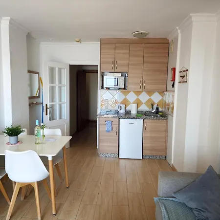 Stella Maris En 1º Linea De Playa Con Vistas Mar Y Ac En Boliches * 푸엔히롤라